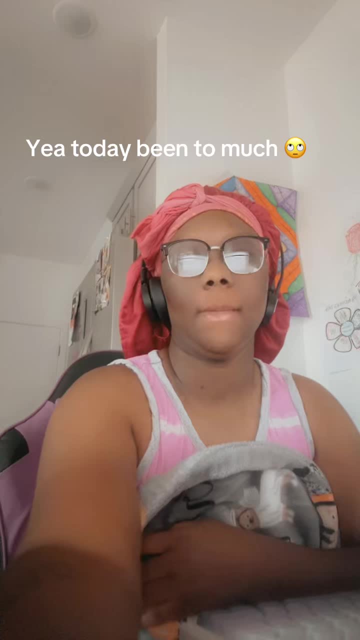 @RedBonnetchroniclesUncut