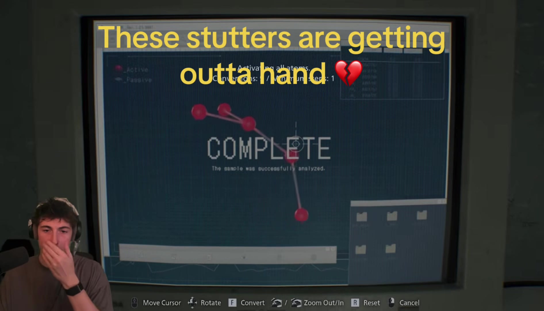 @Aku<3
