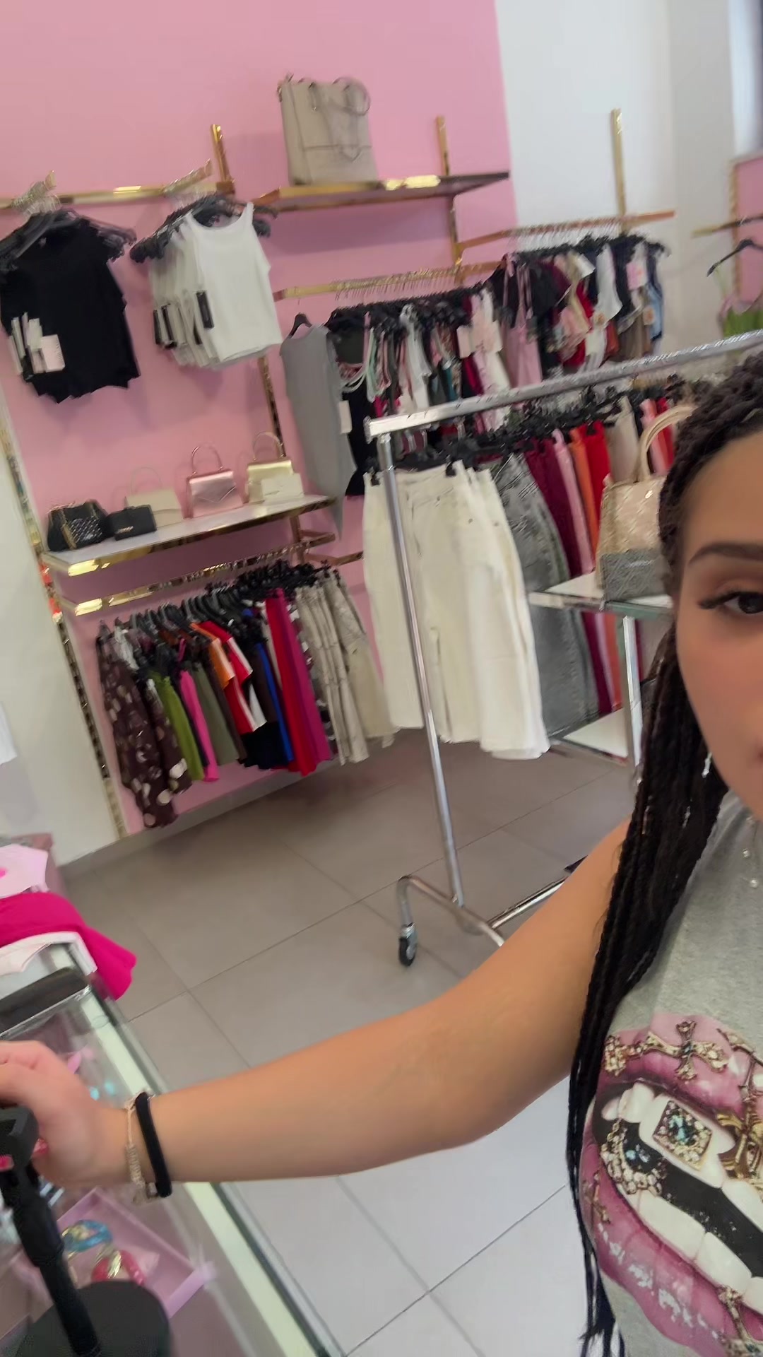 @Thequeensboutique_🛍️👑