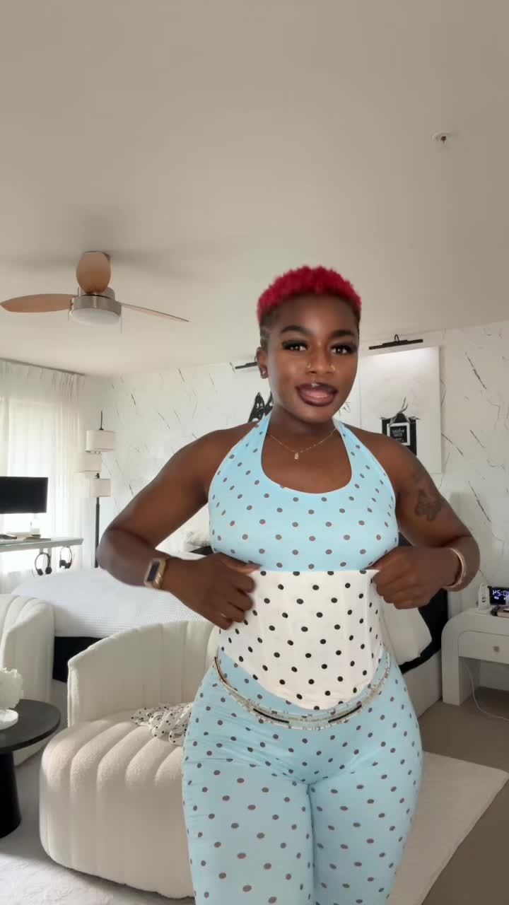 @cyndolly8