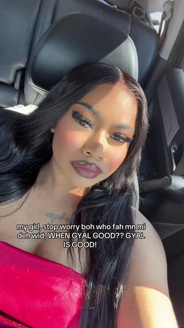 @hoodlebrity