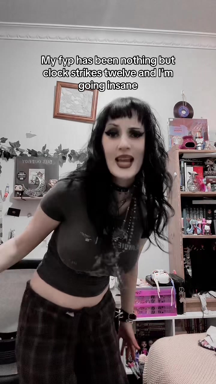 @ᴀʟᴇx☥