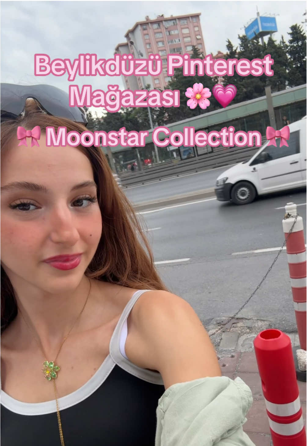 @isramoonstyle