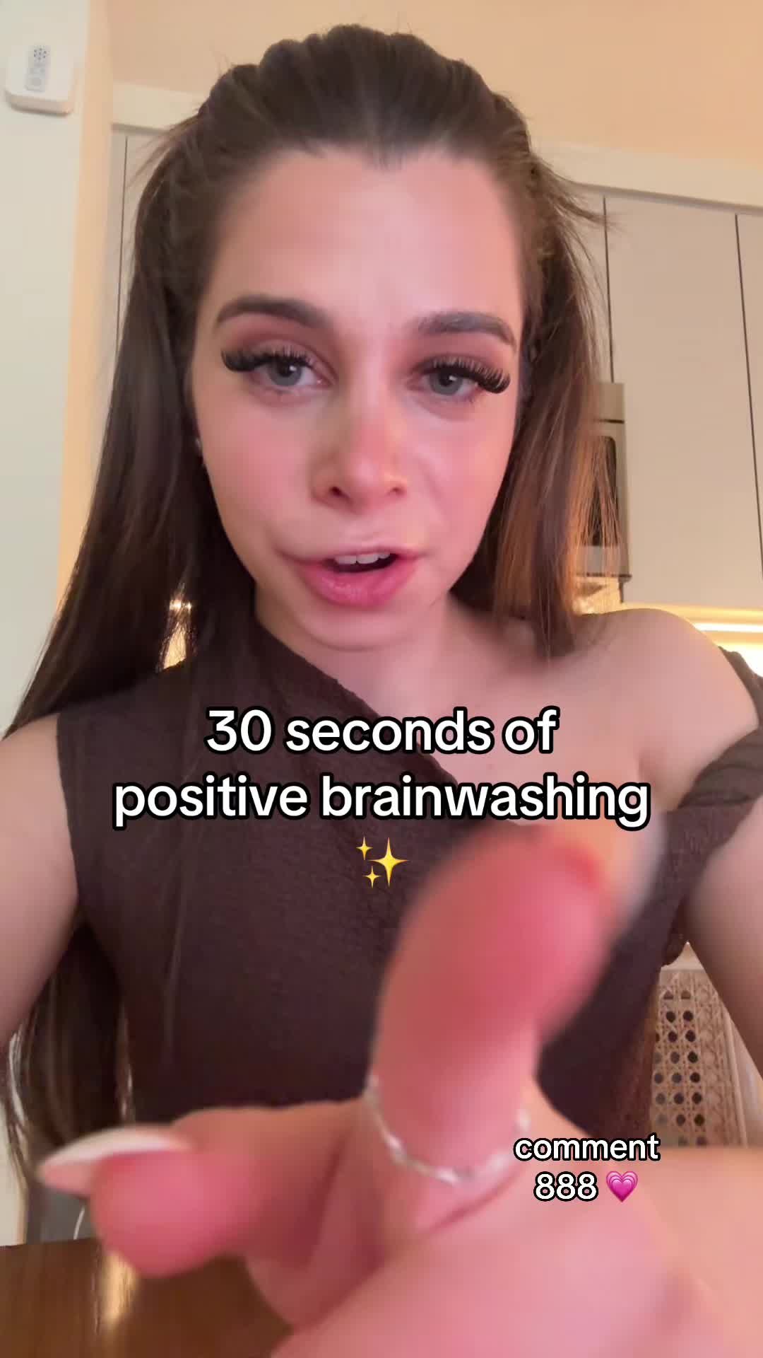 @hothighpriestess 🧿🤍
