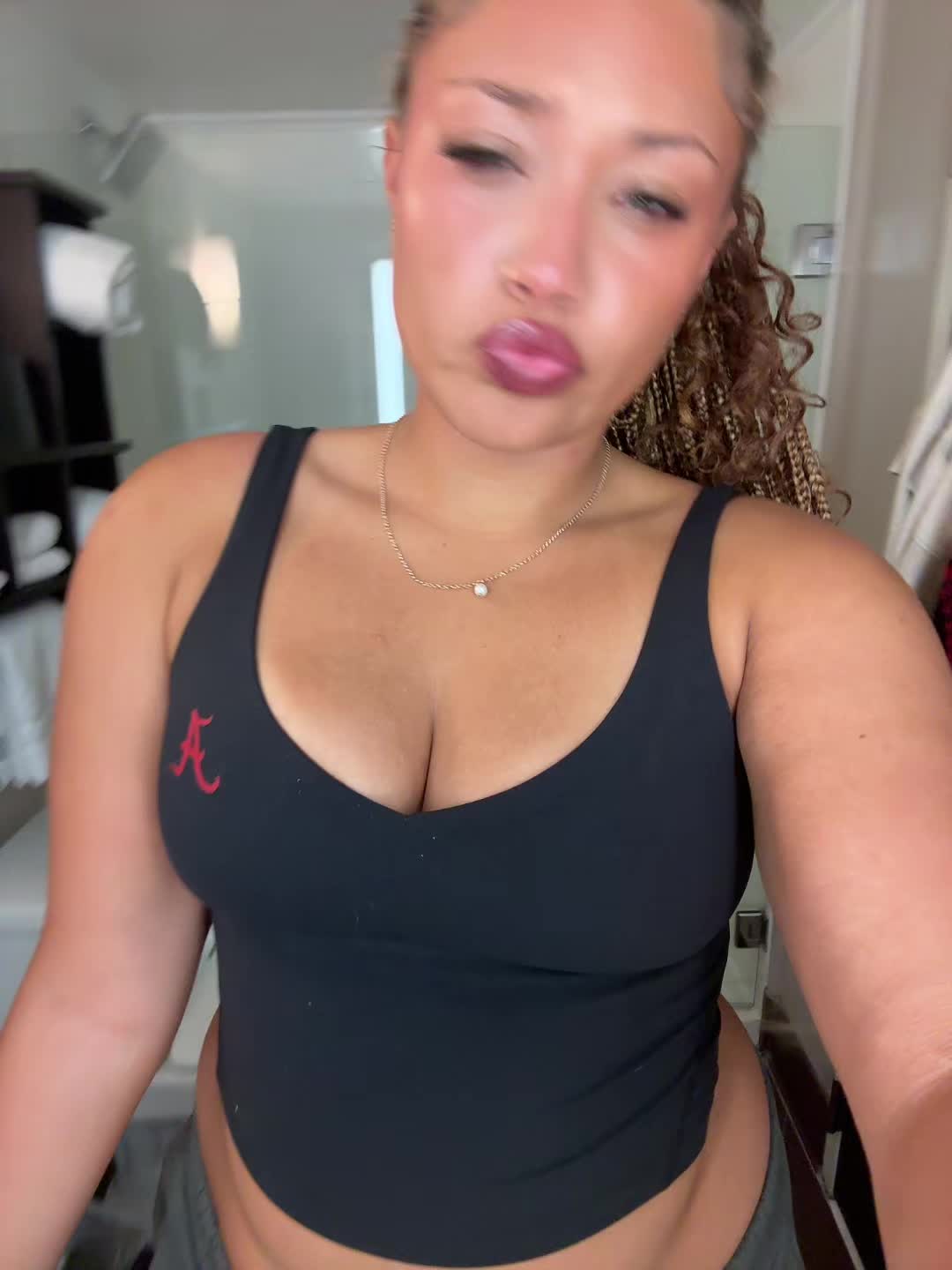 @thetamarjanaee