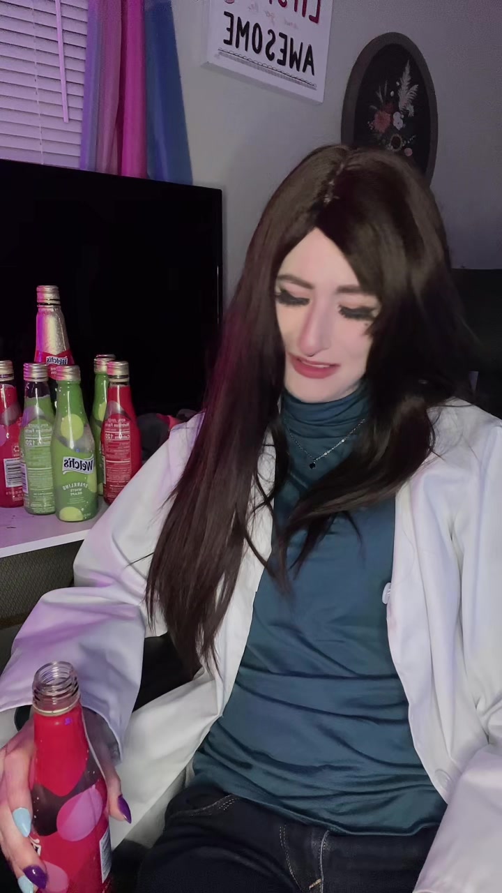 @🥀💜Kat💜🥀