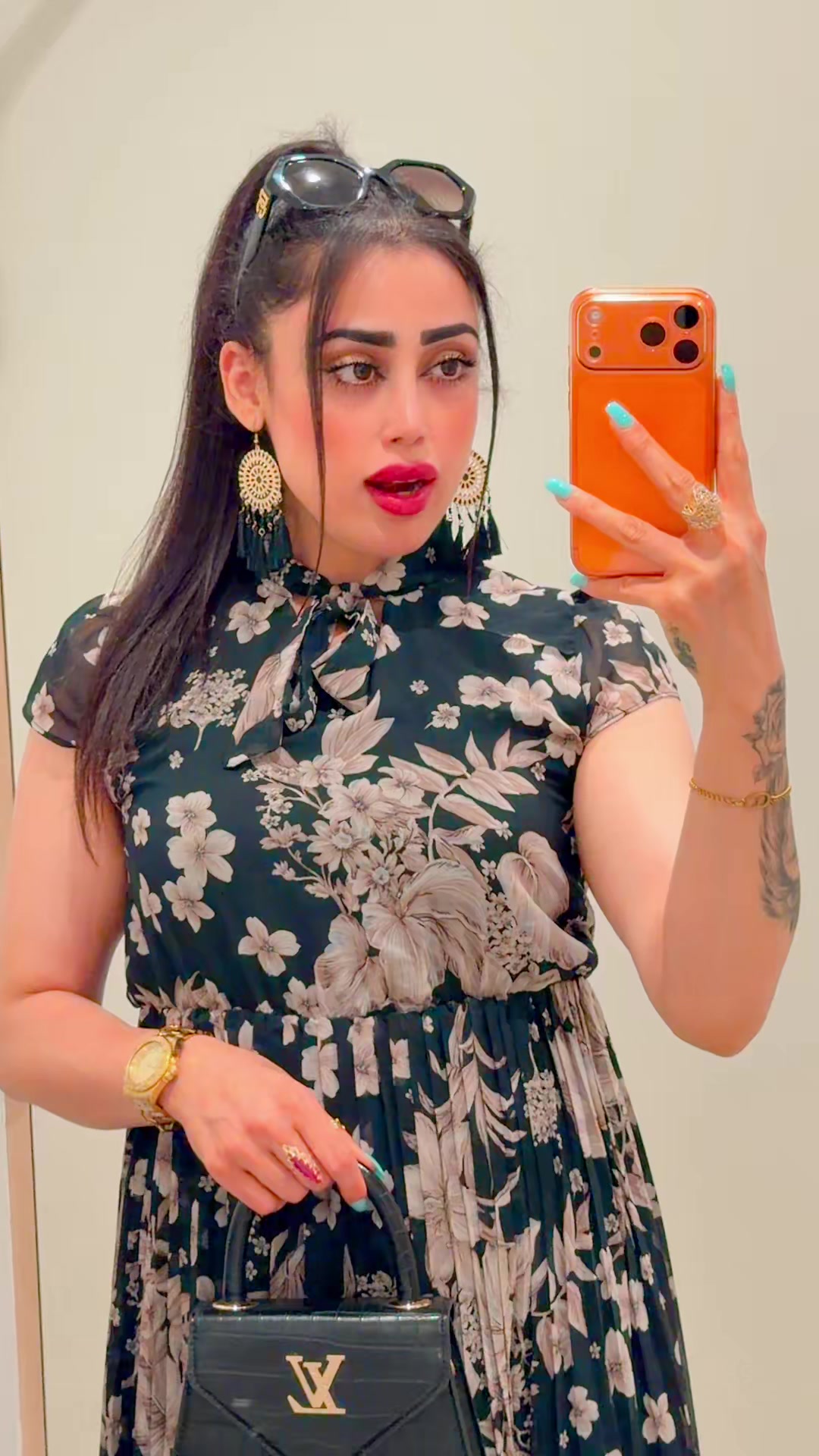 @Tinapopalzai_official