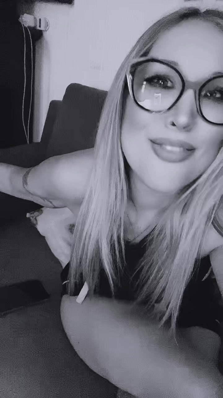 @Desdemona71