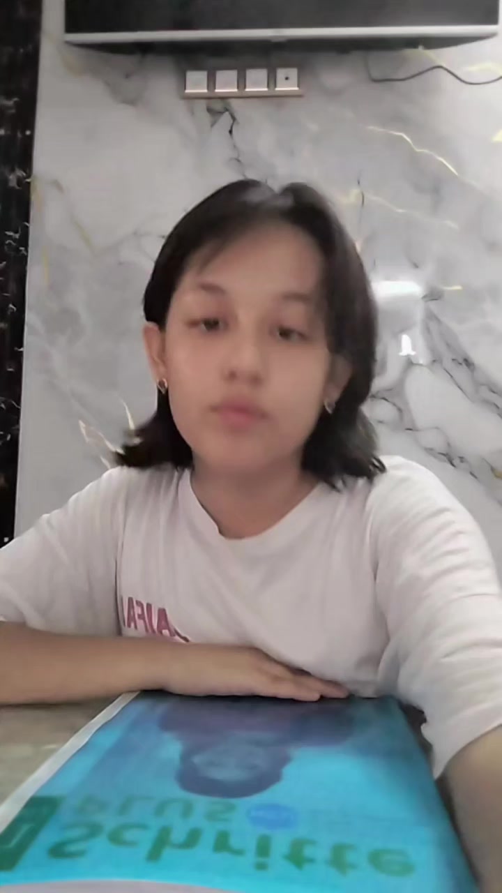 @Mia little老师🀄
