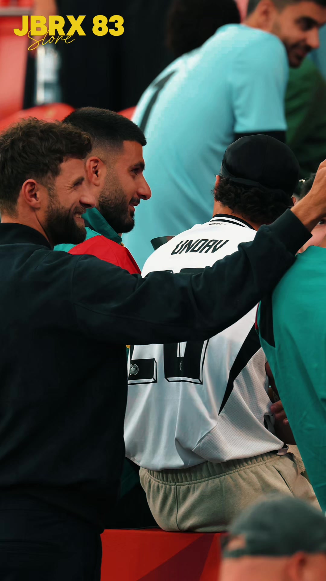 @Thomas Müller