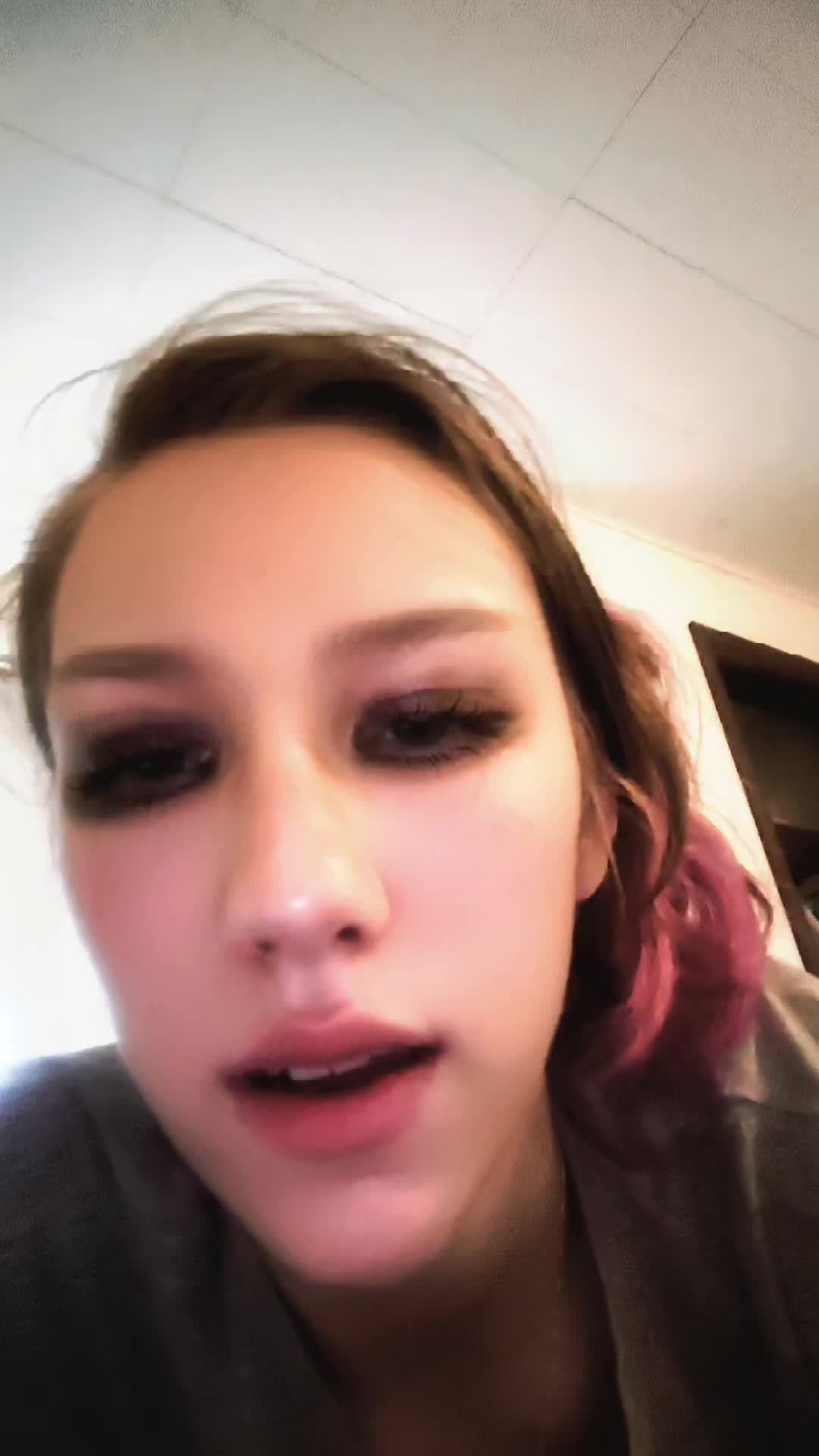 @★★† 𝓛𝓸𝓿𝓮 𝓡𝓪𝓮 †★★