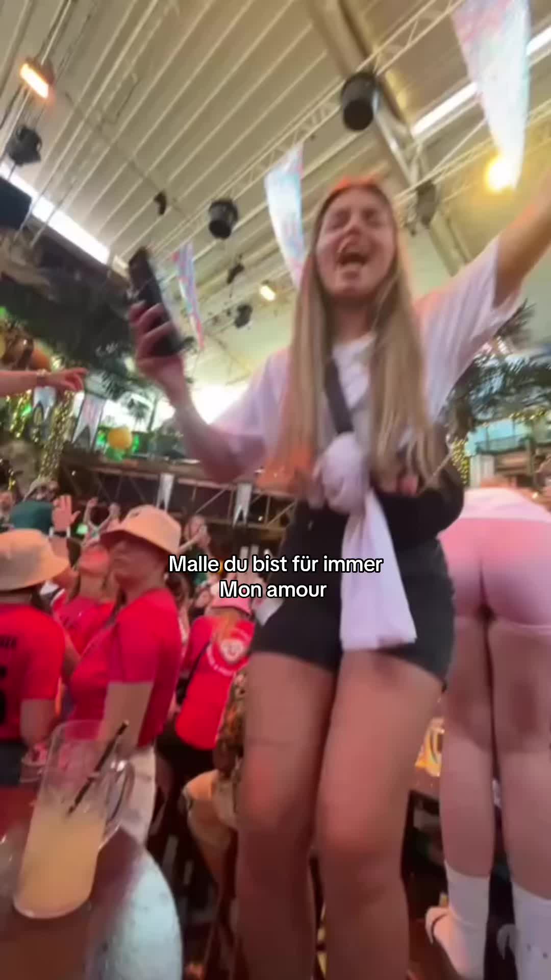 @Milenkaaa