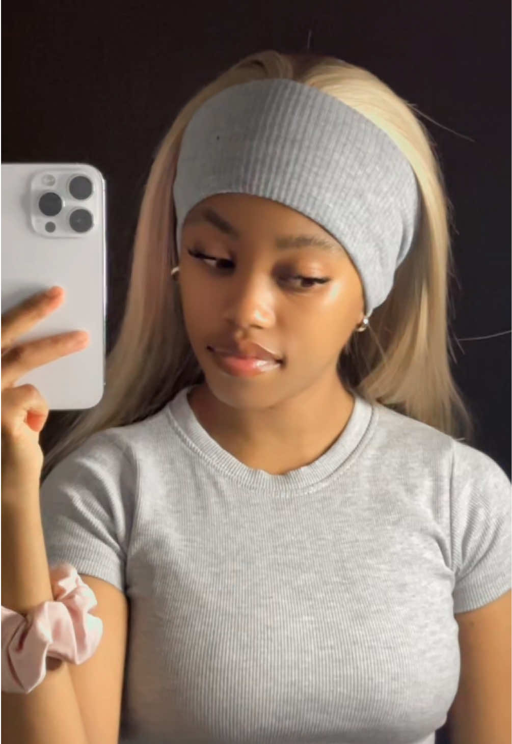 @_𝓉𝓈𝒽𝓌𝒶𝓃𝑒𝓁.𝑜