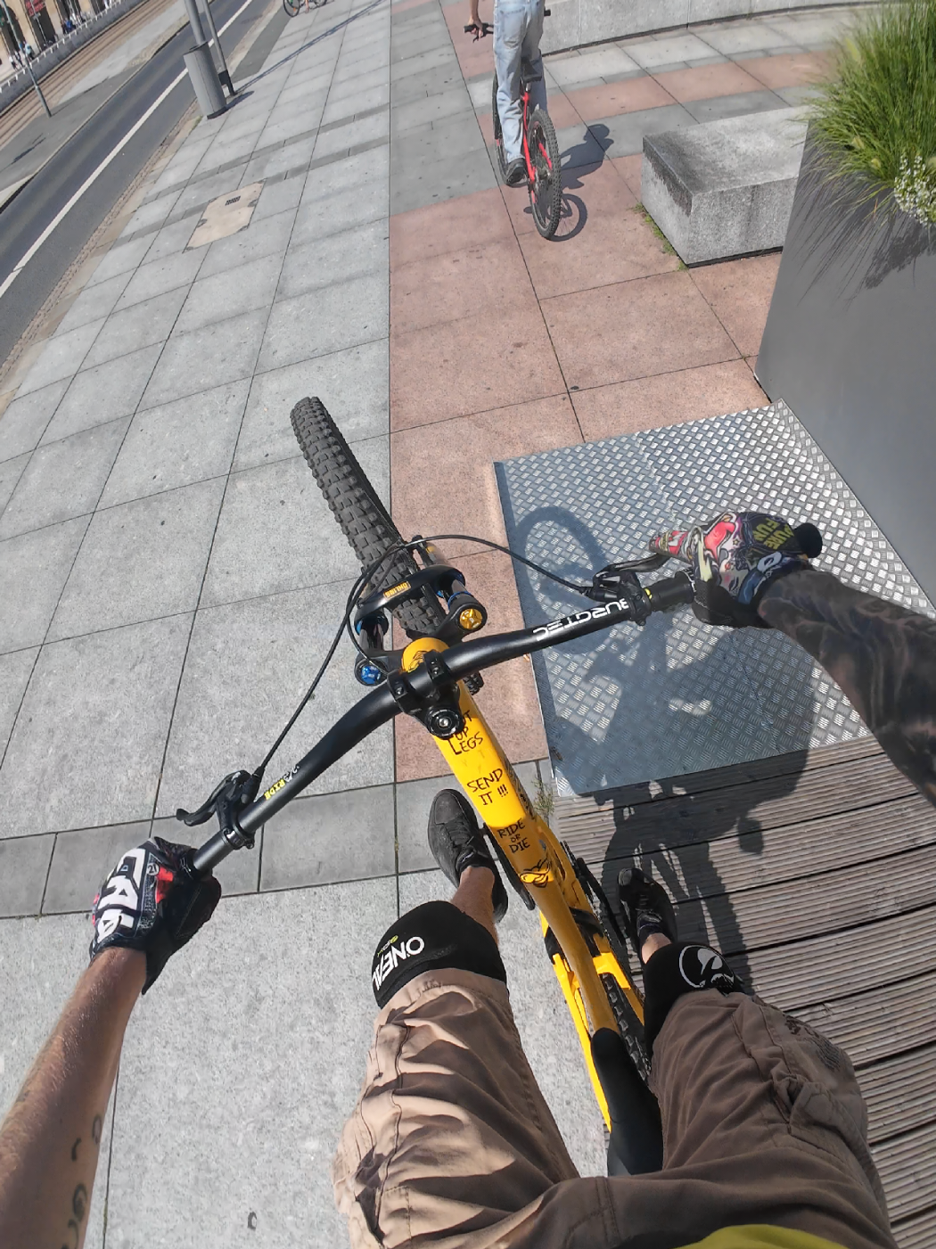 @Ossi uff'm Bike 🚵