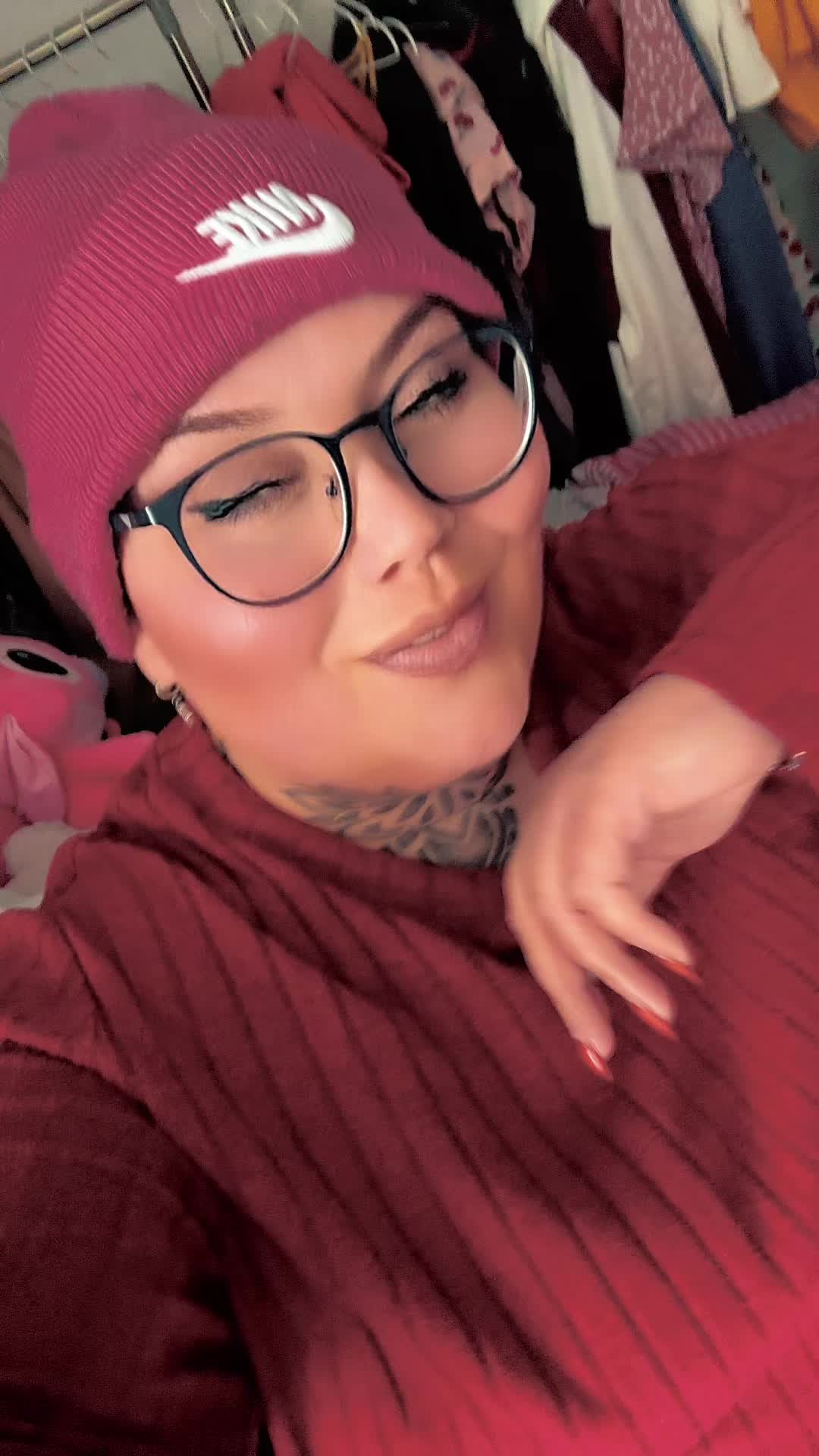 @Queen4ever1985
