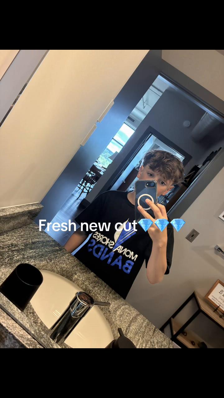 @😎