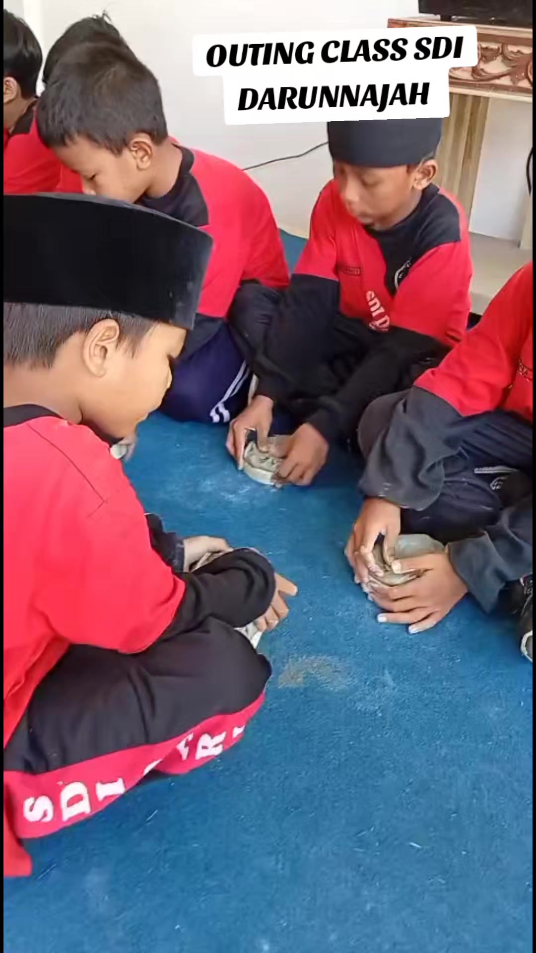 @KERAMIK USAHA KARYA