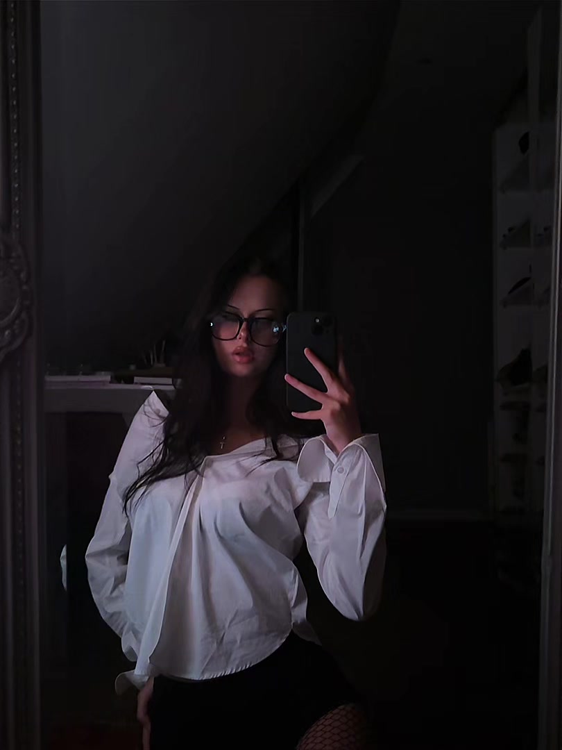 @ᶜᵃˡˡᵉᵈˡⁱˡⁱᵃ☁︎