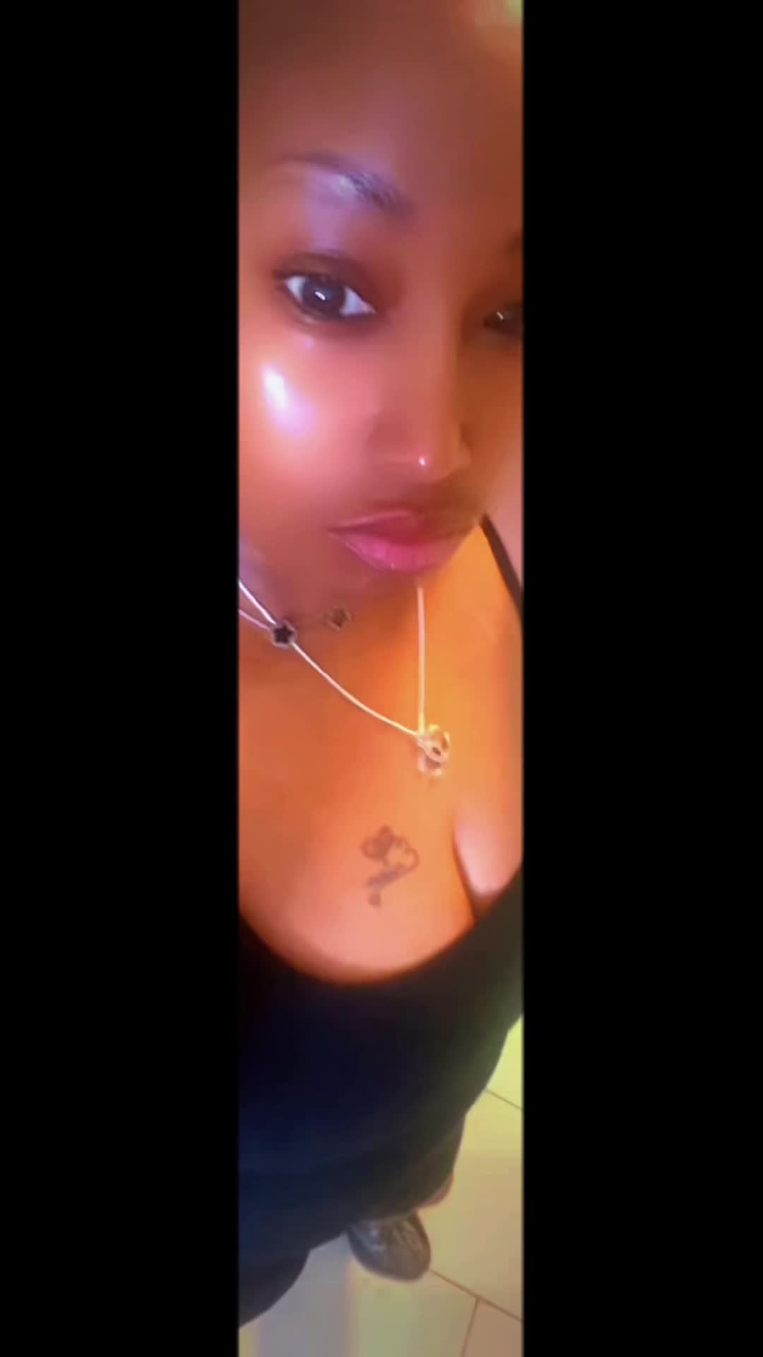 @EricaRenae ❌
