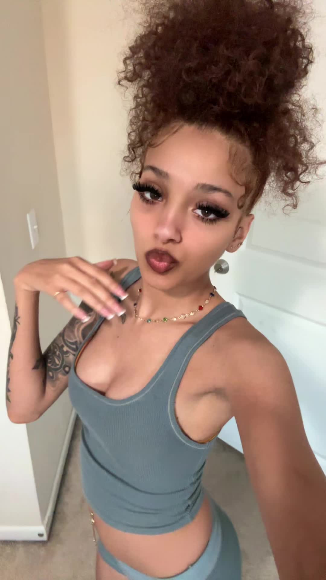 @Jas🫠