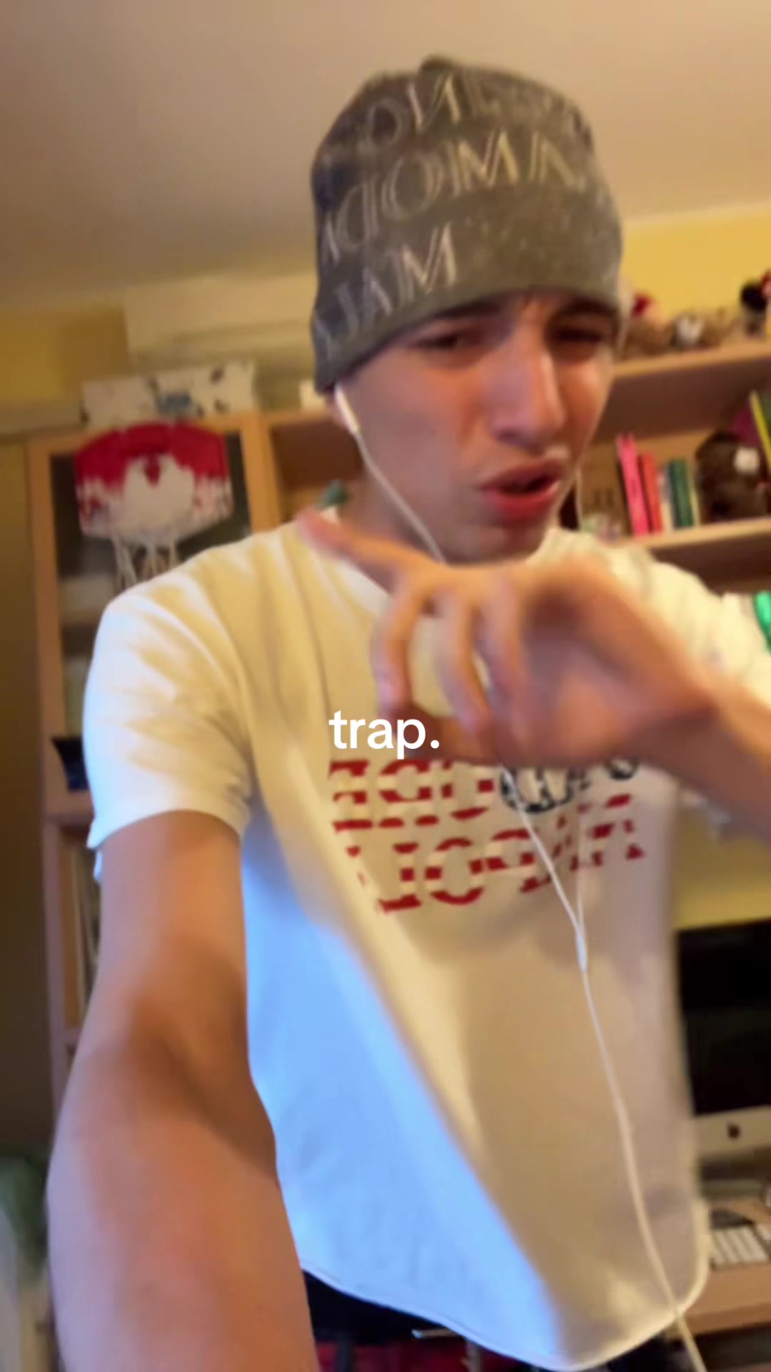 @Reskyu
