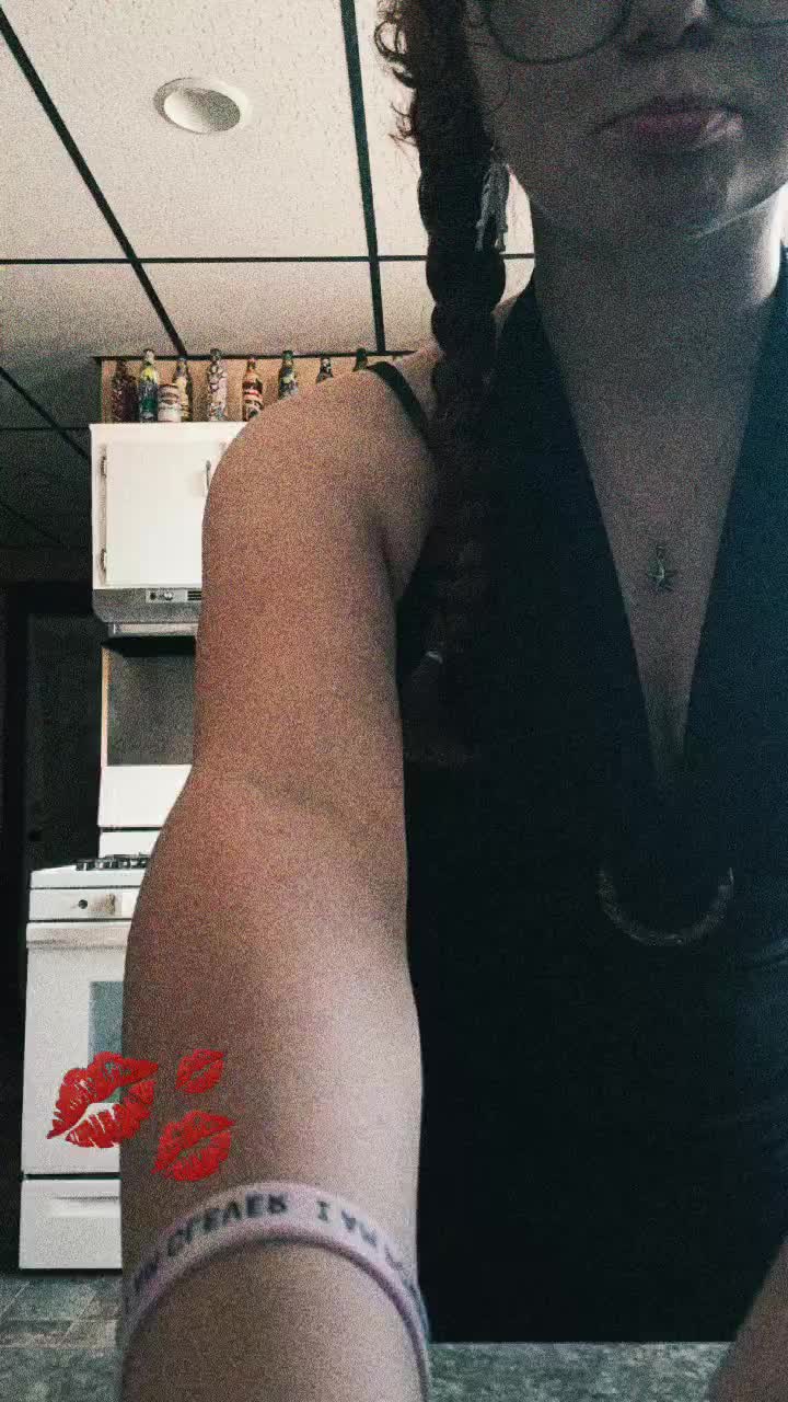 @🥀