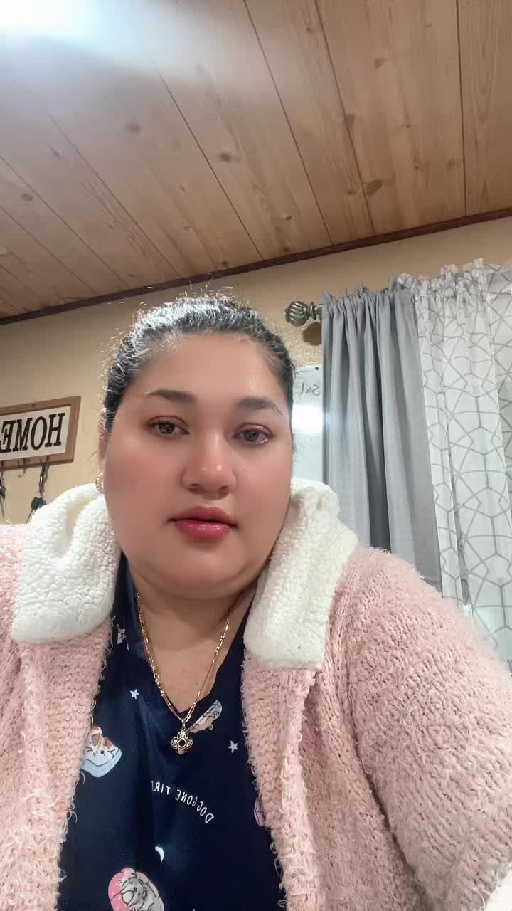 @Luisa m servellon