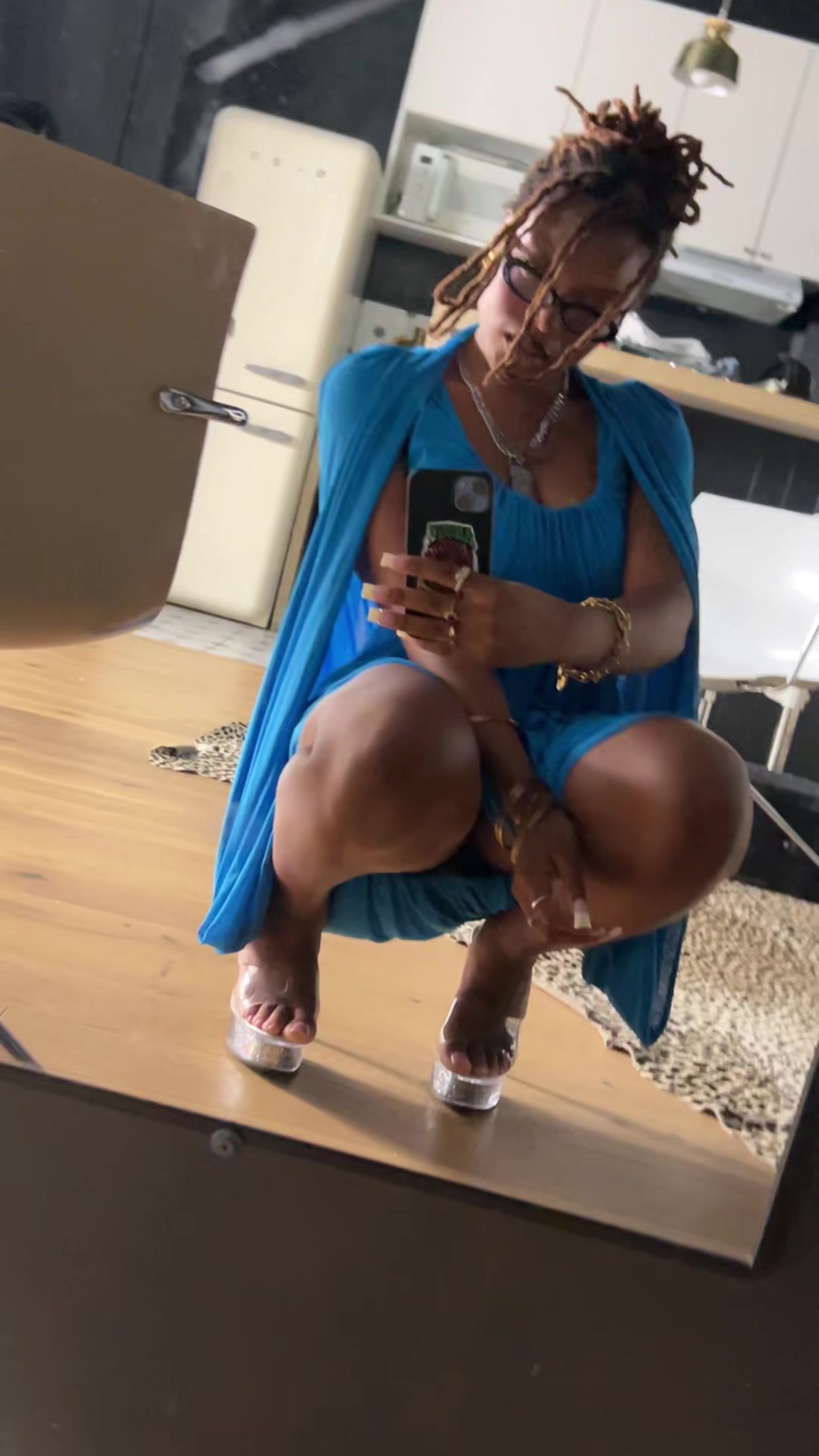 @Baeredith_