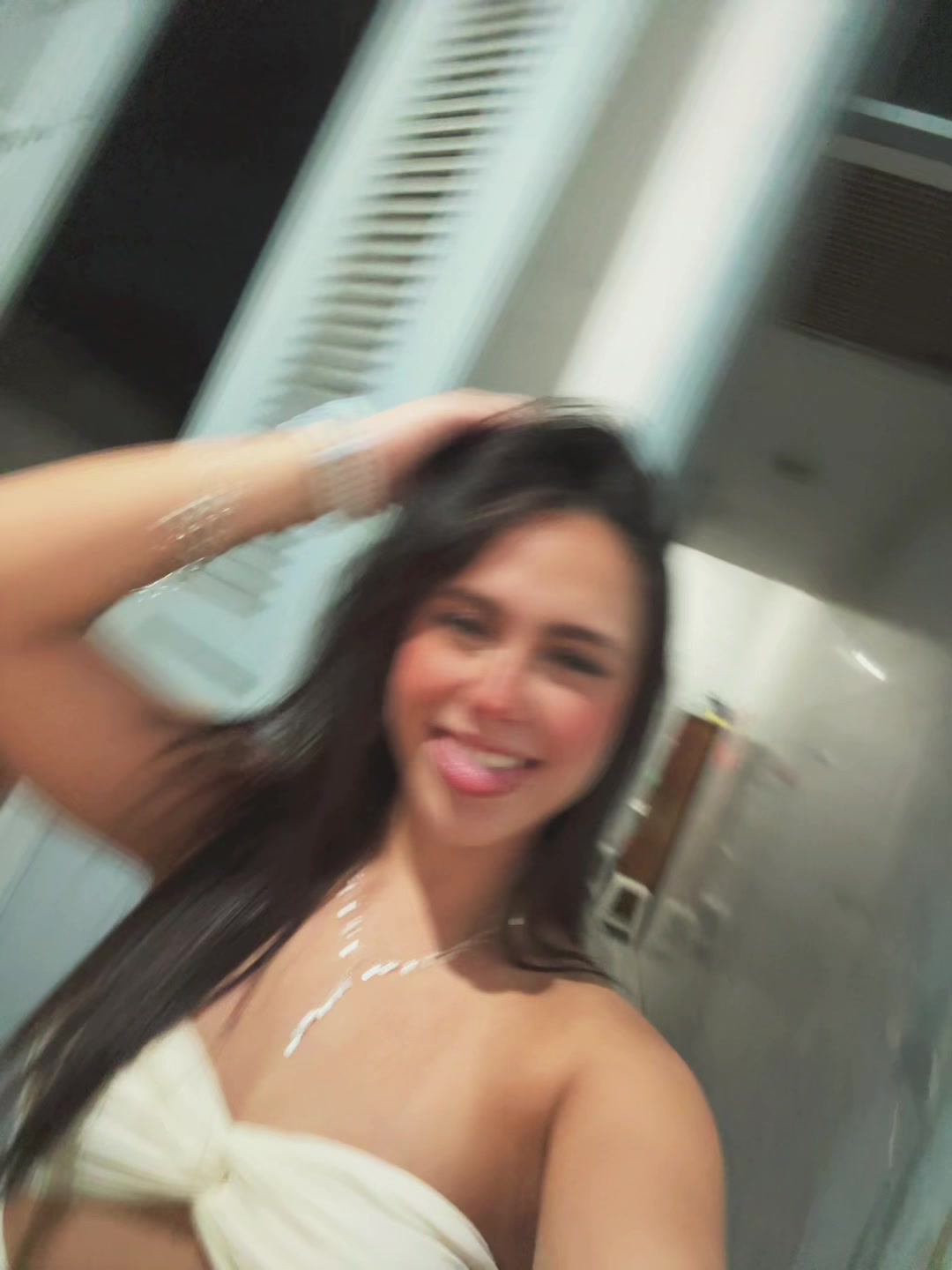 @GABRIELA CECILIO
