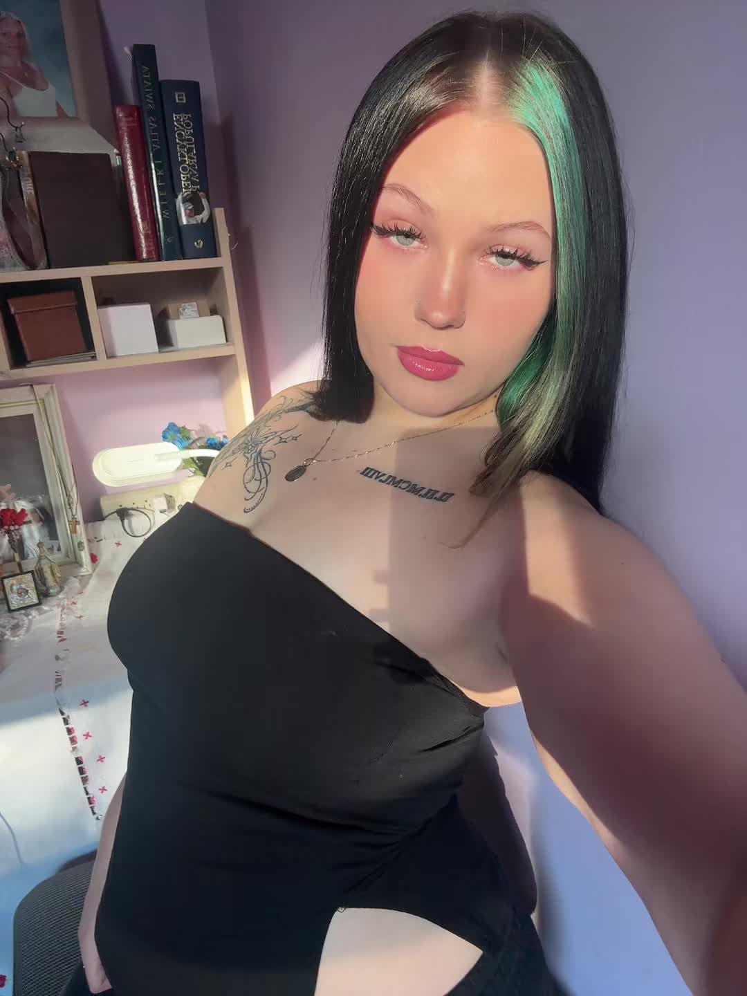 @𝓪𝓷𝓲𝓴𝓪