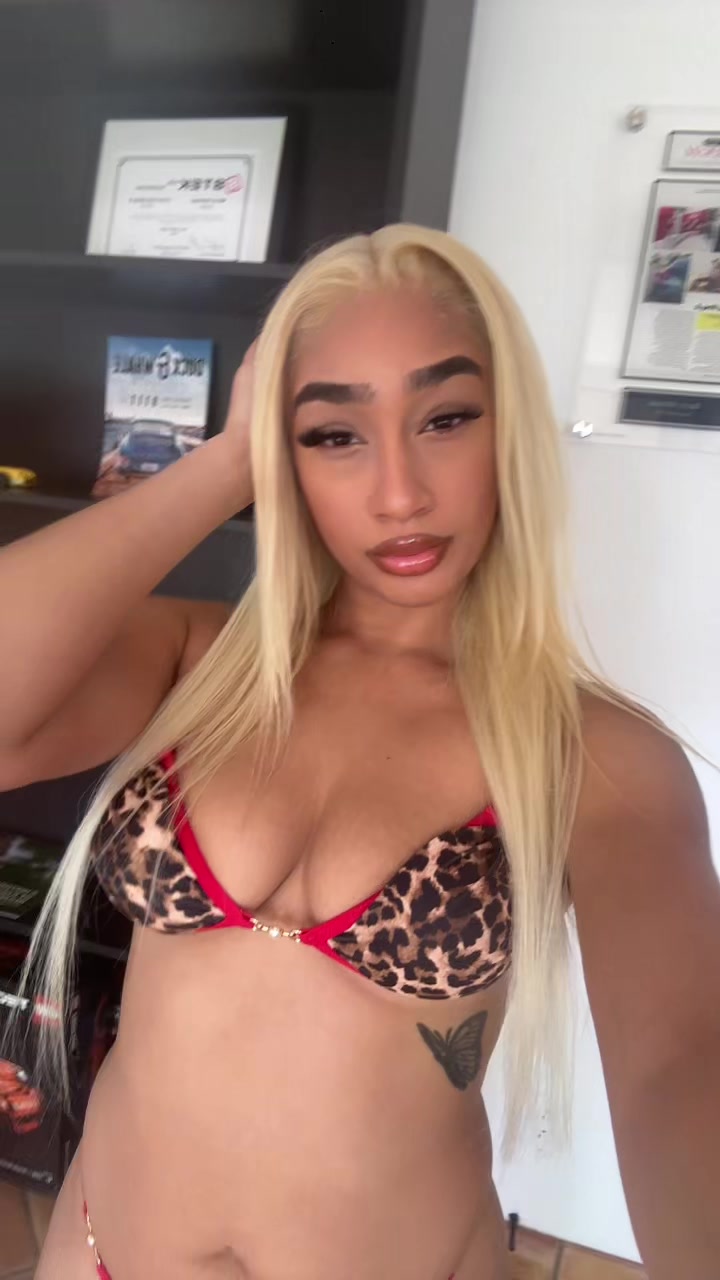 @Nylacakessss