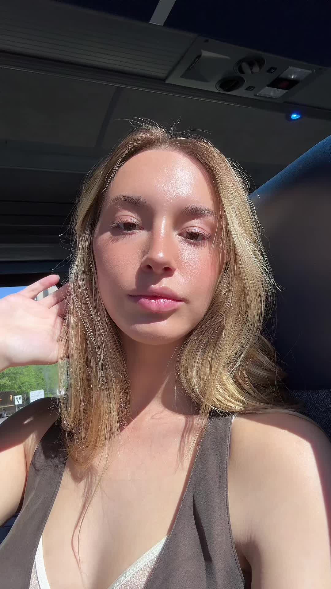 @dasha dova