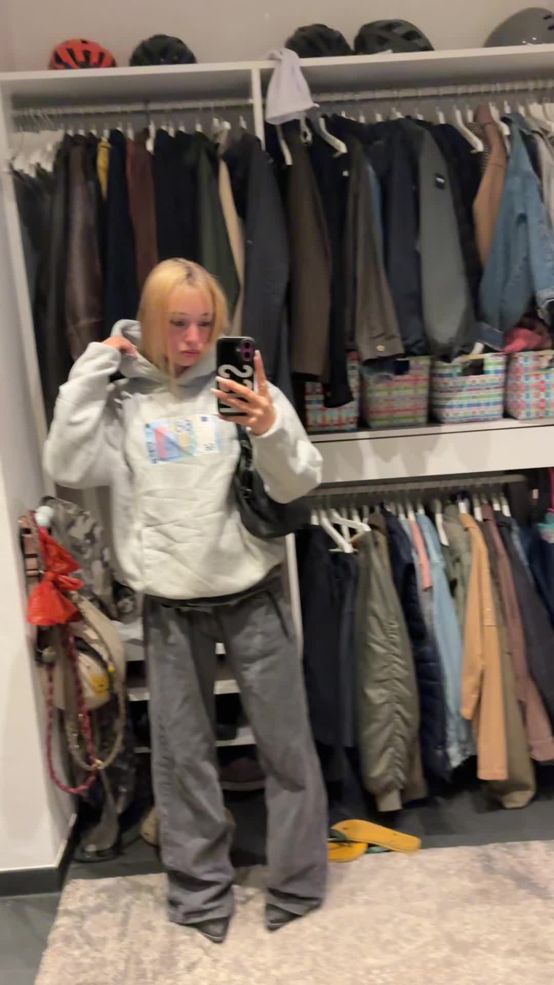 @♾️