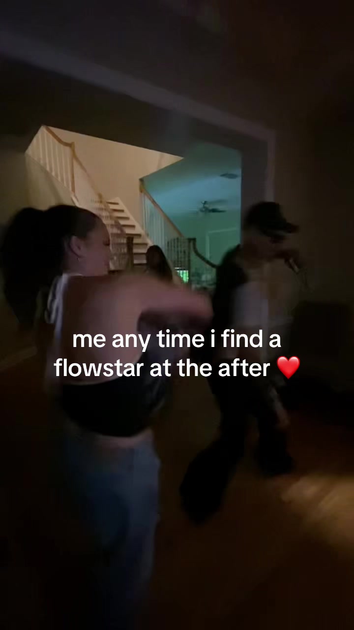 @Jules🪩☮️🦋🥂🫶🏼
