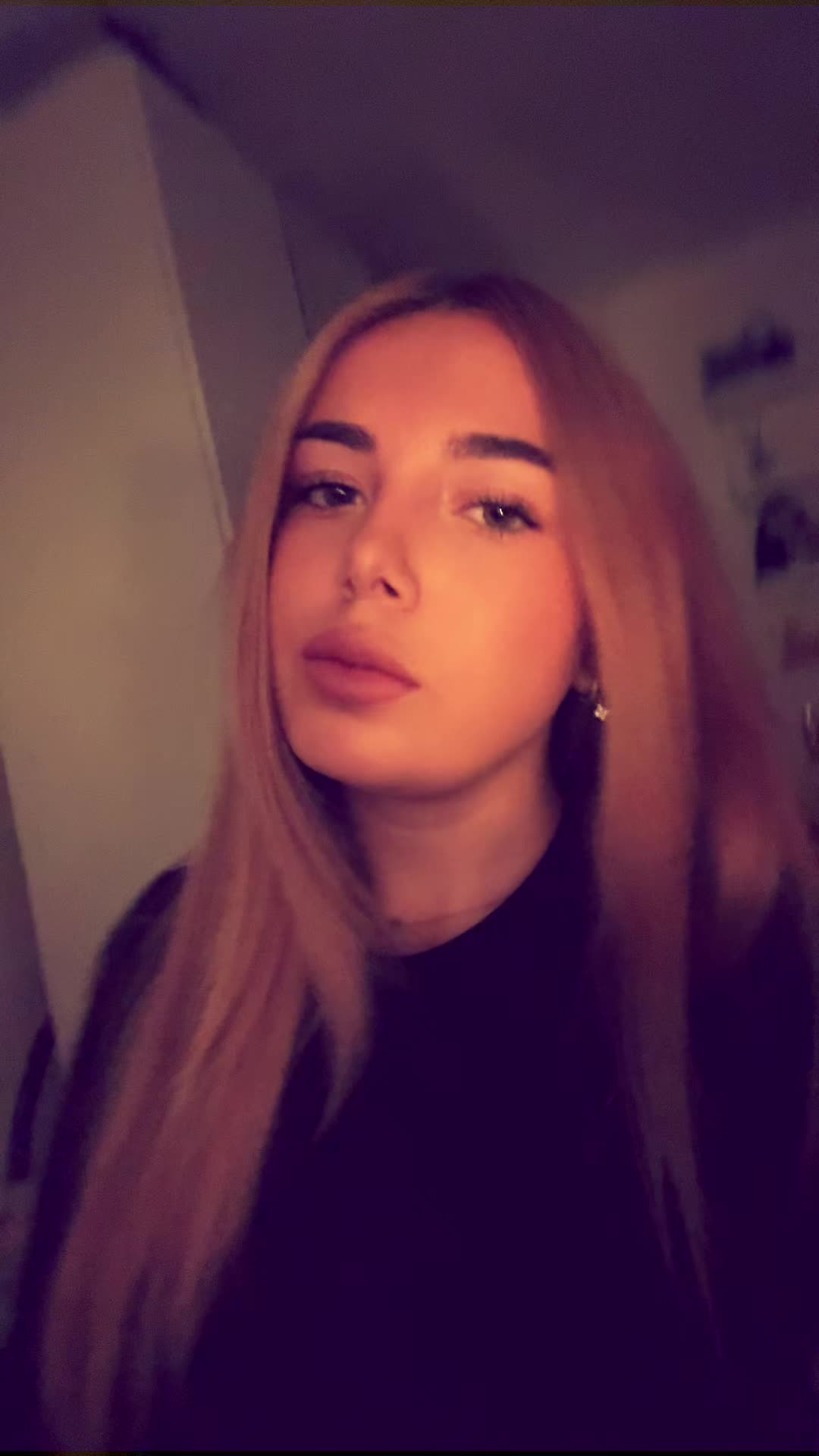 @🪩🌟