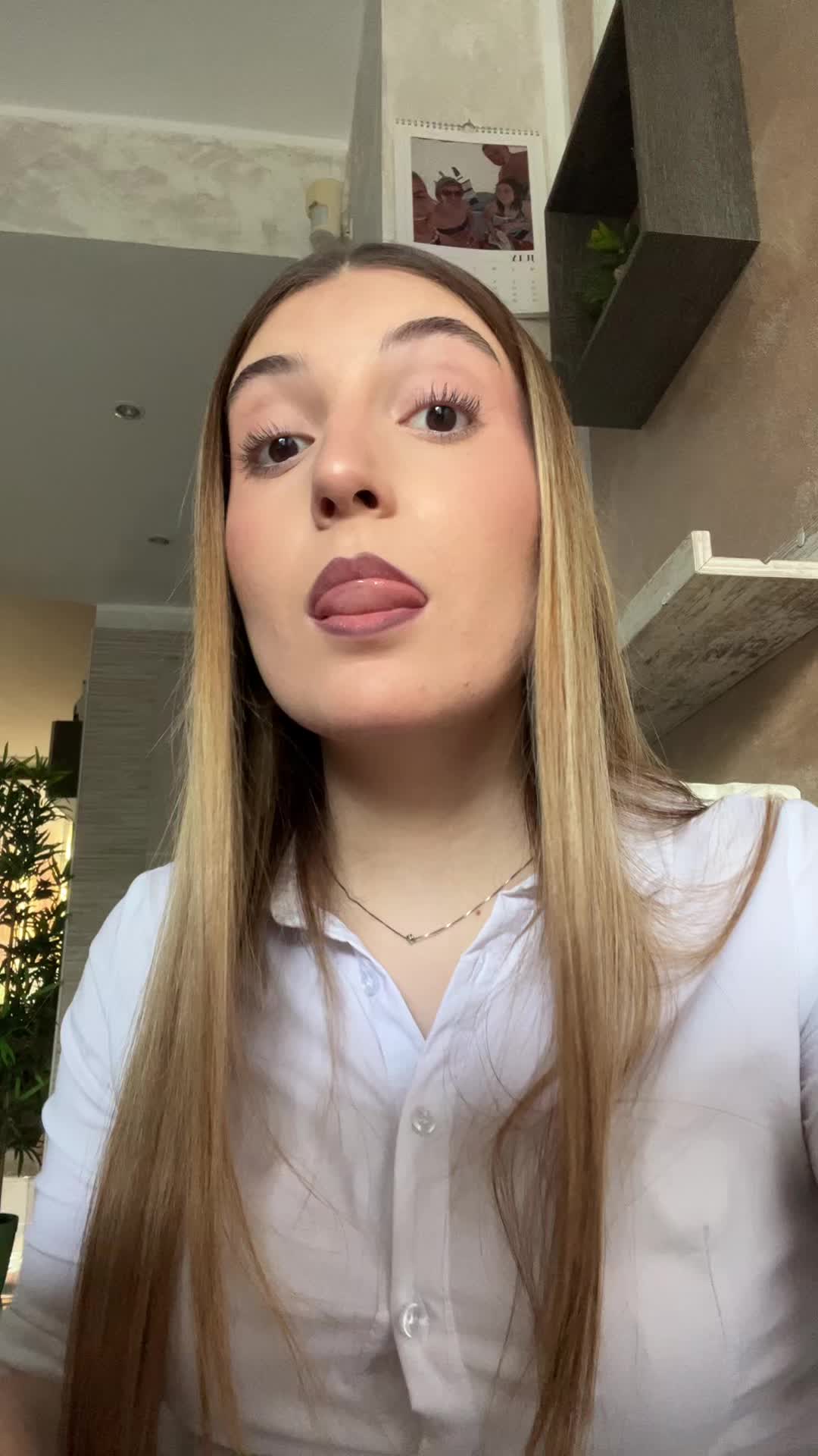 @angi