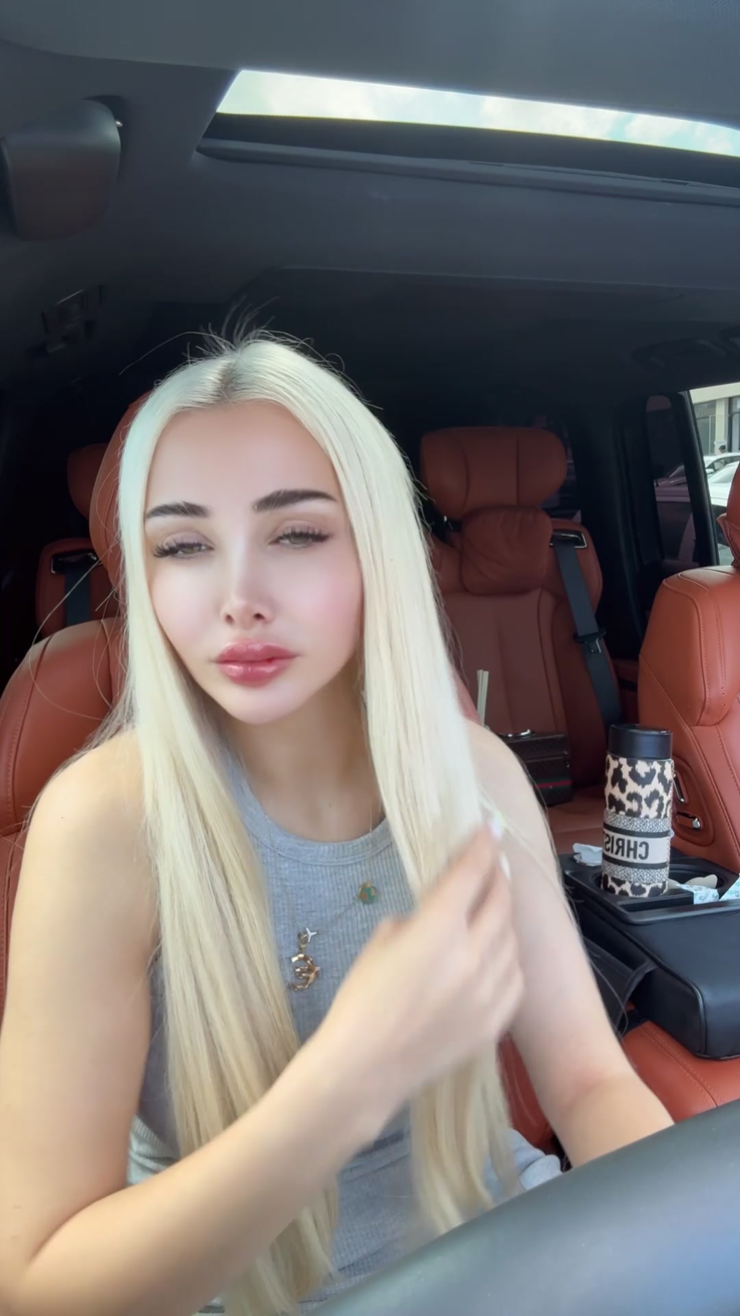 @Sari