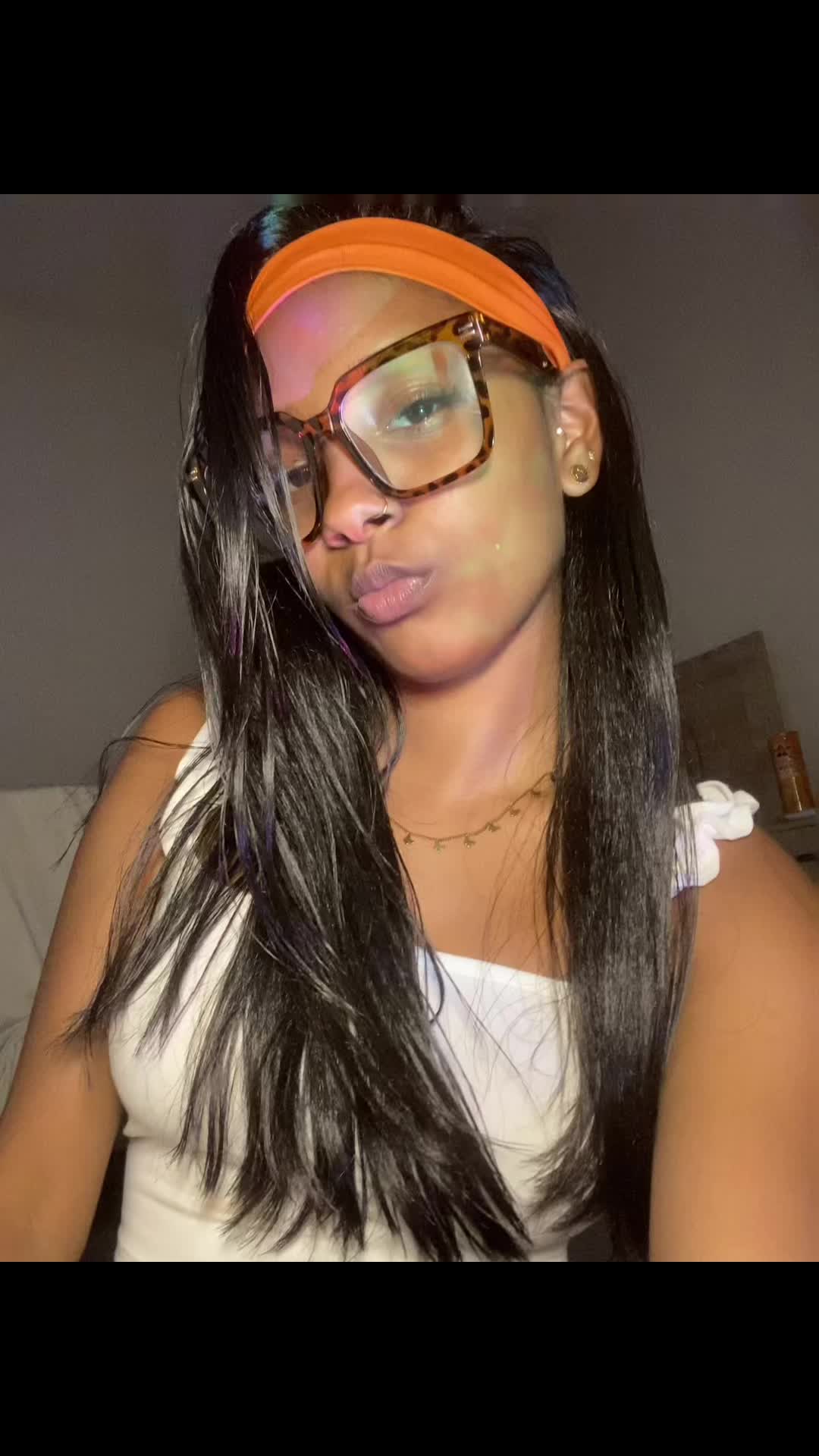 @S💋!