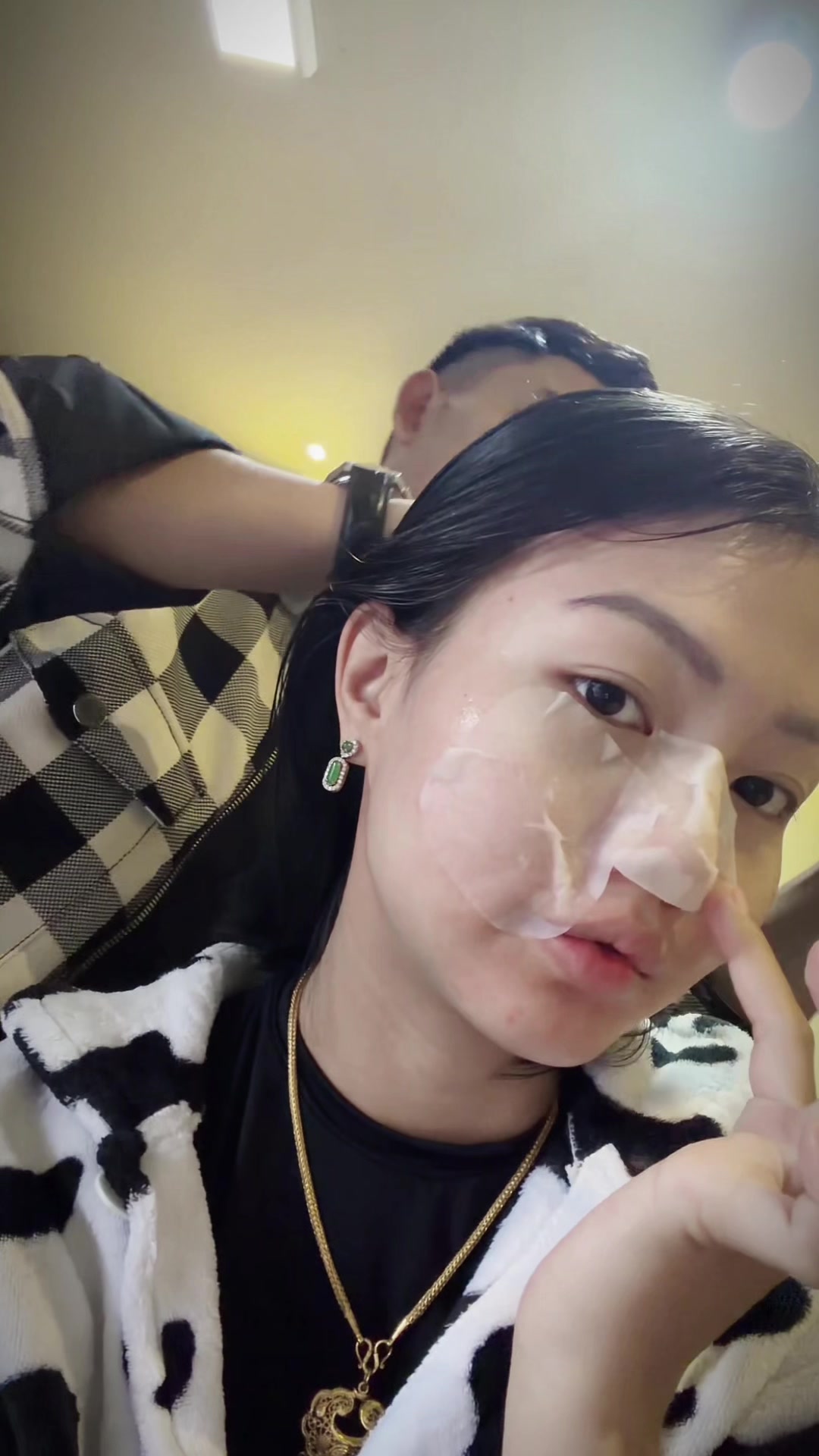 @kaungmyintkyin
