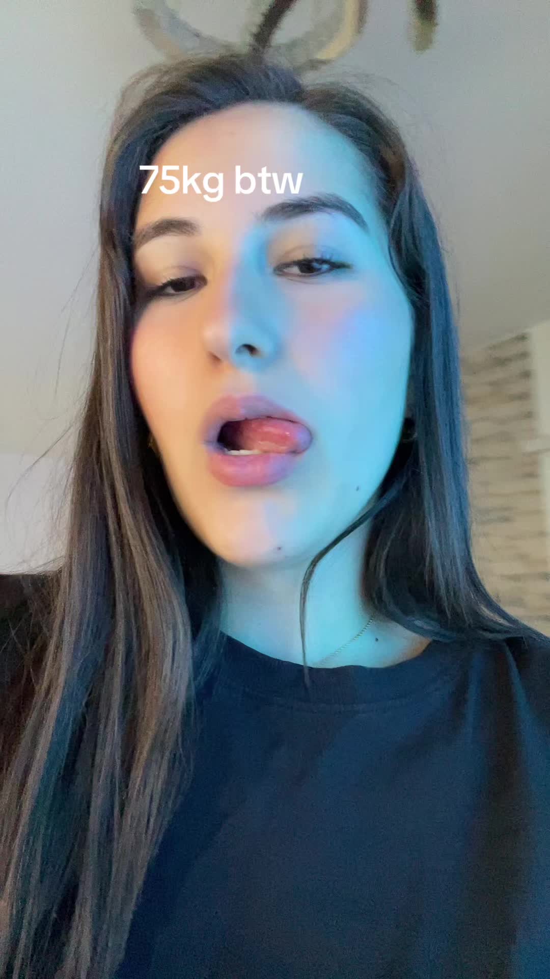 @user5678976550