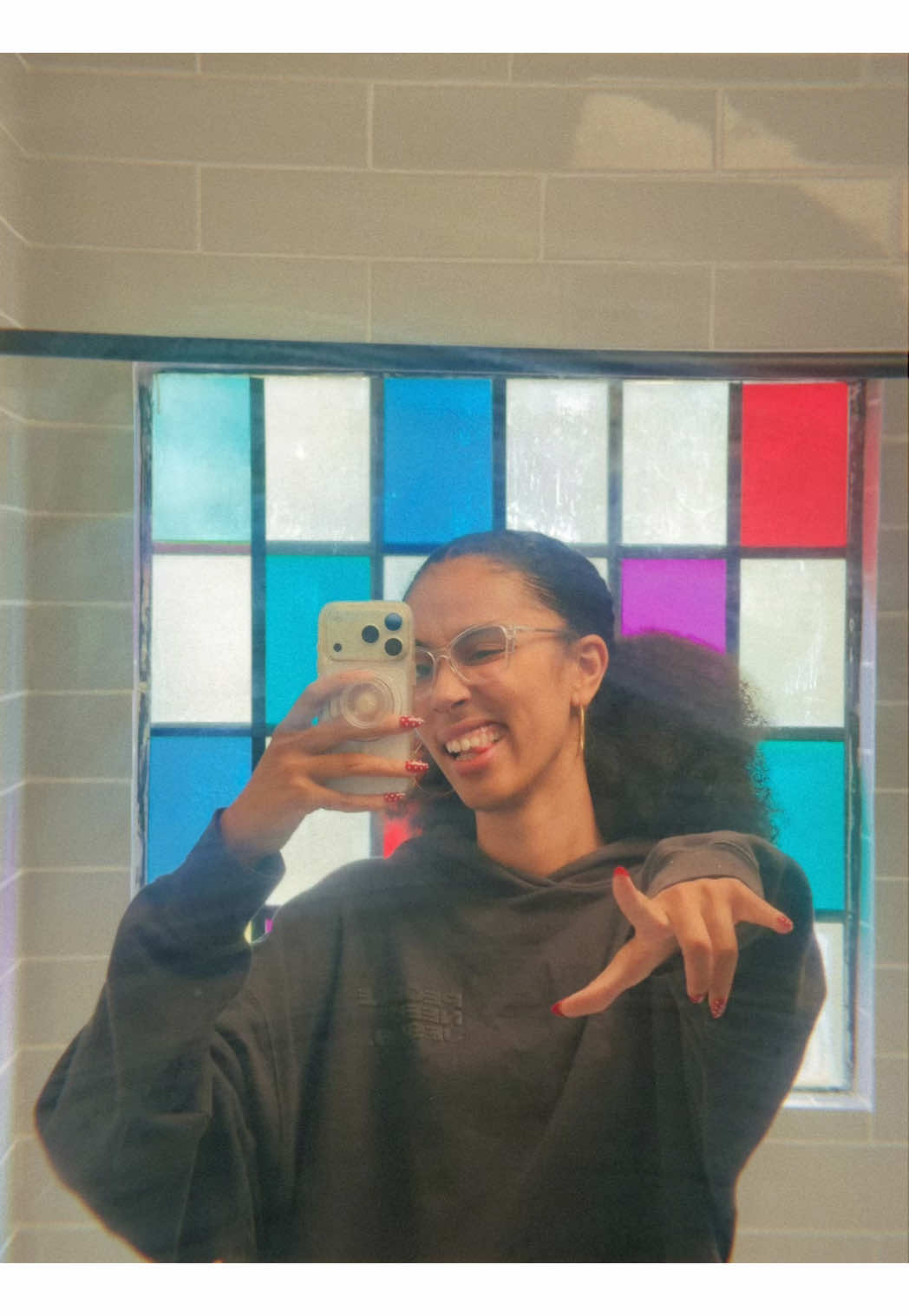 @itismedominique
