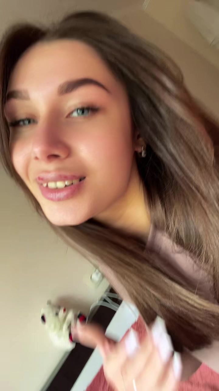 @valeria