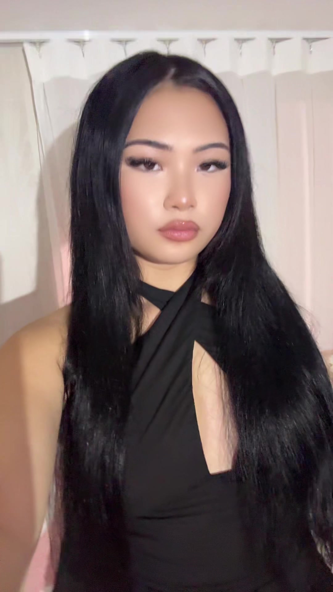 @anais