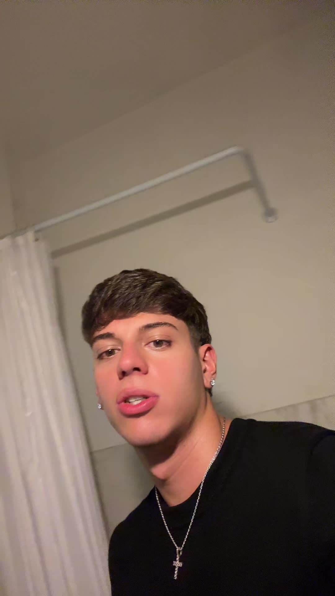 @nicoo🖤🦋