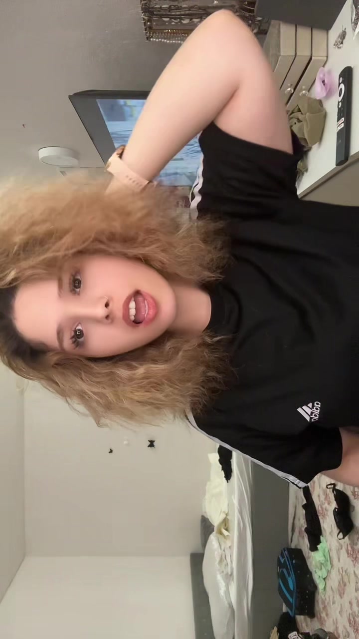 @elisa naz