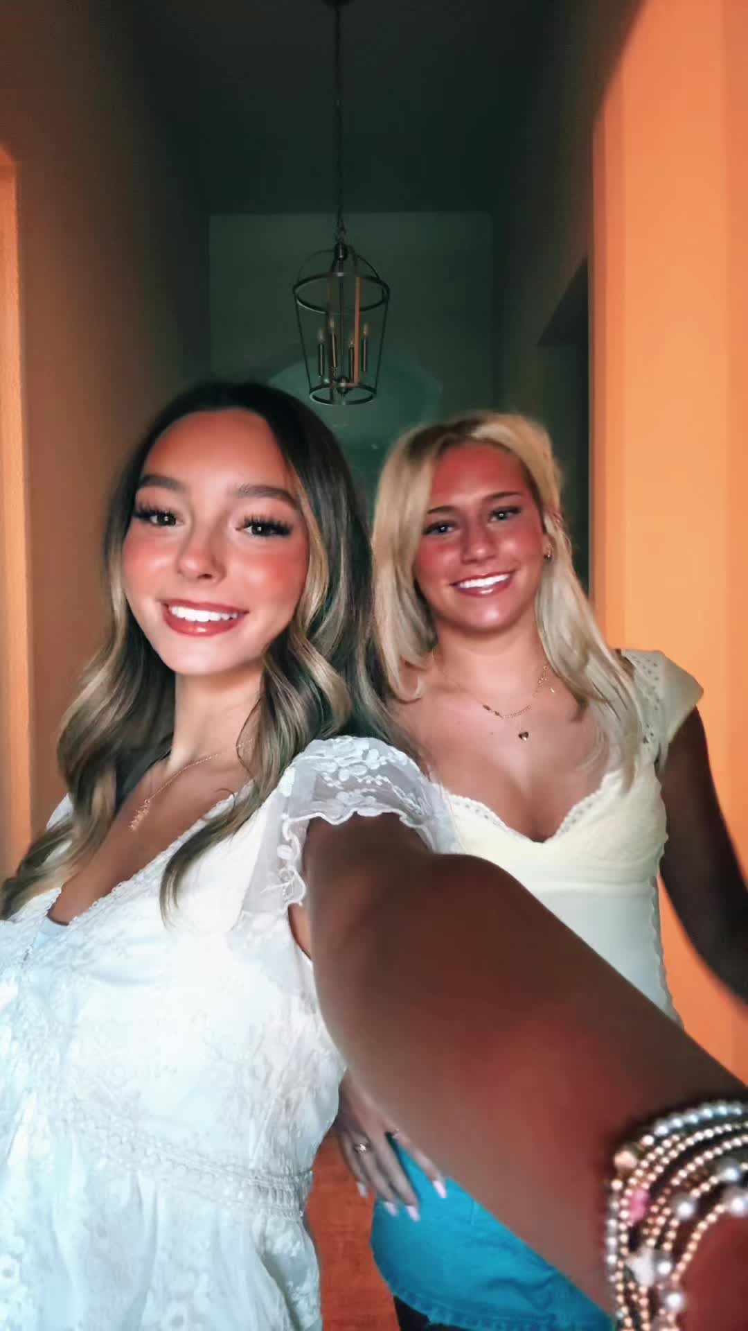 @poppie ainsley