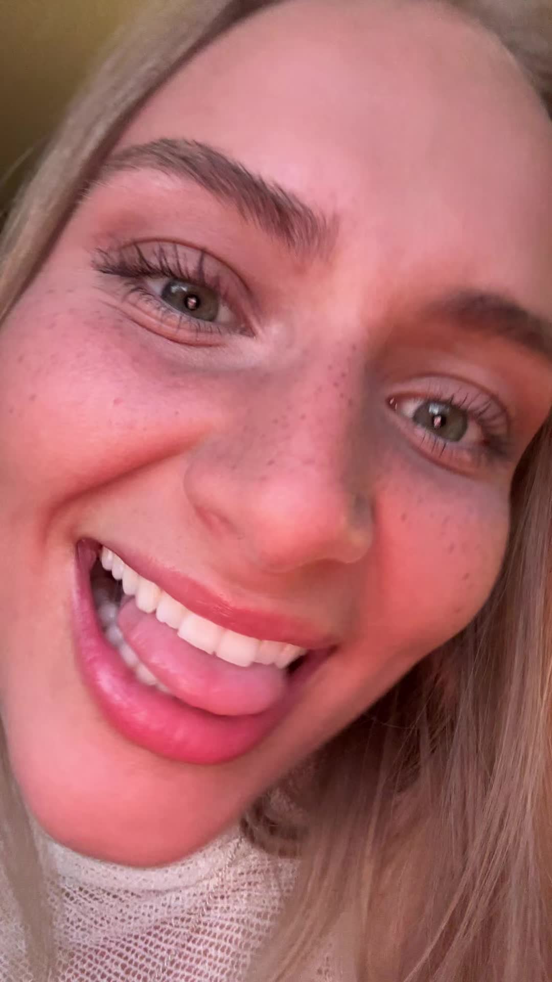 @ella