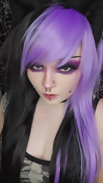 @Graveyardbabe1031