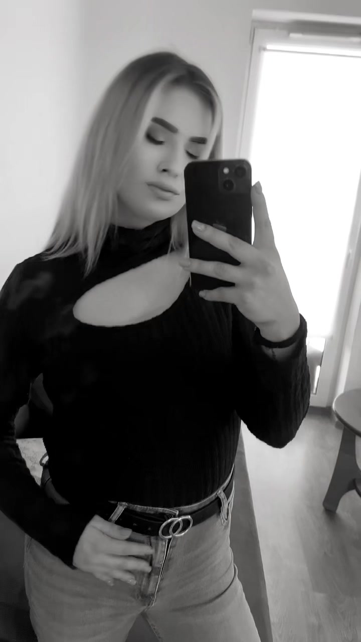@Blondixx00🦋🔥