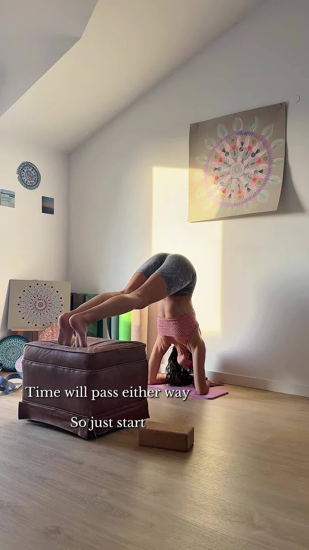 @Alexa | Yoga teacher